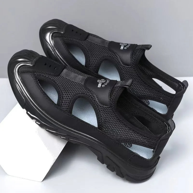 Men's Breathable Mesh Sandals Outdoor Lightweight Beach Shoes