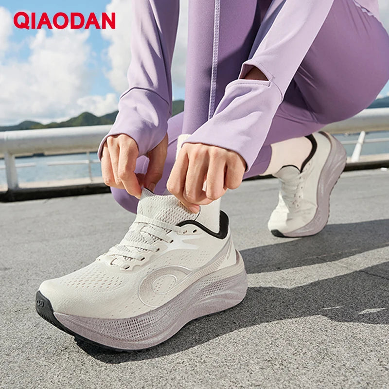 QIAODAN LH600 Women's Shock-Absorbing Running Shoes Soft Sole