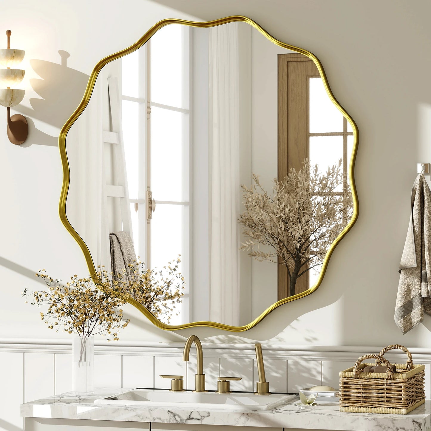 BEAUTYPEAK Wavy Round Decorative Wall Mirror With Deep Frame