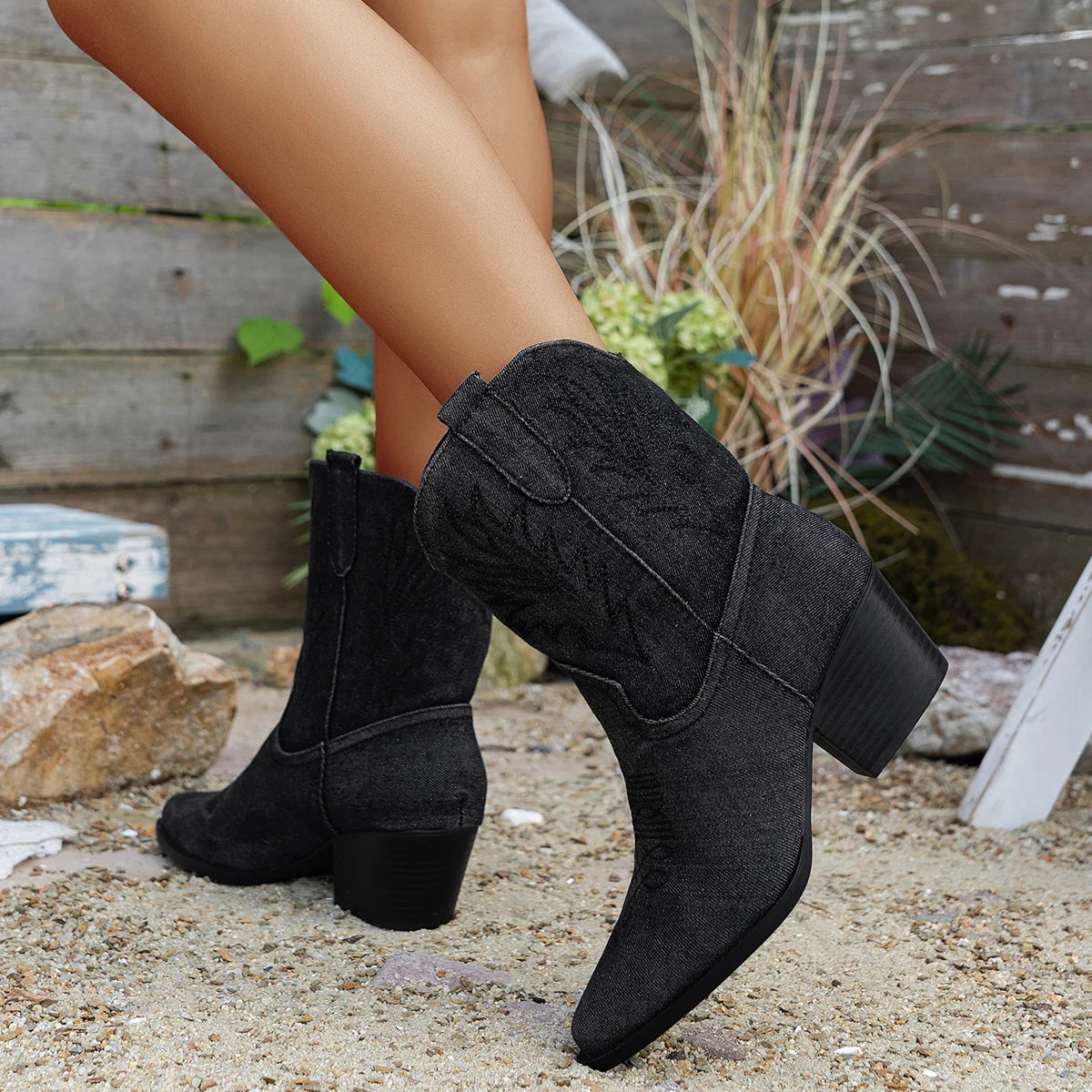 Women's Embroidered Western Cowboy Boots Ankle Style