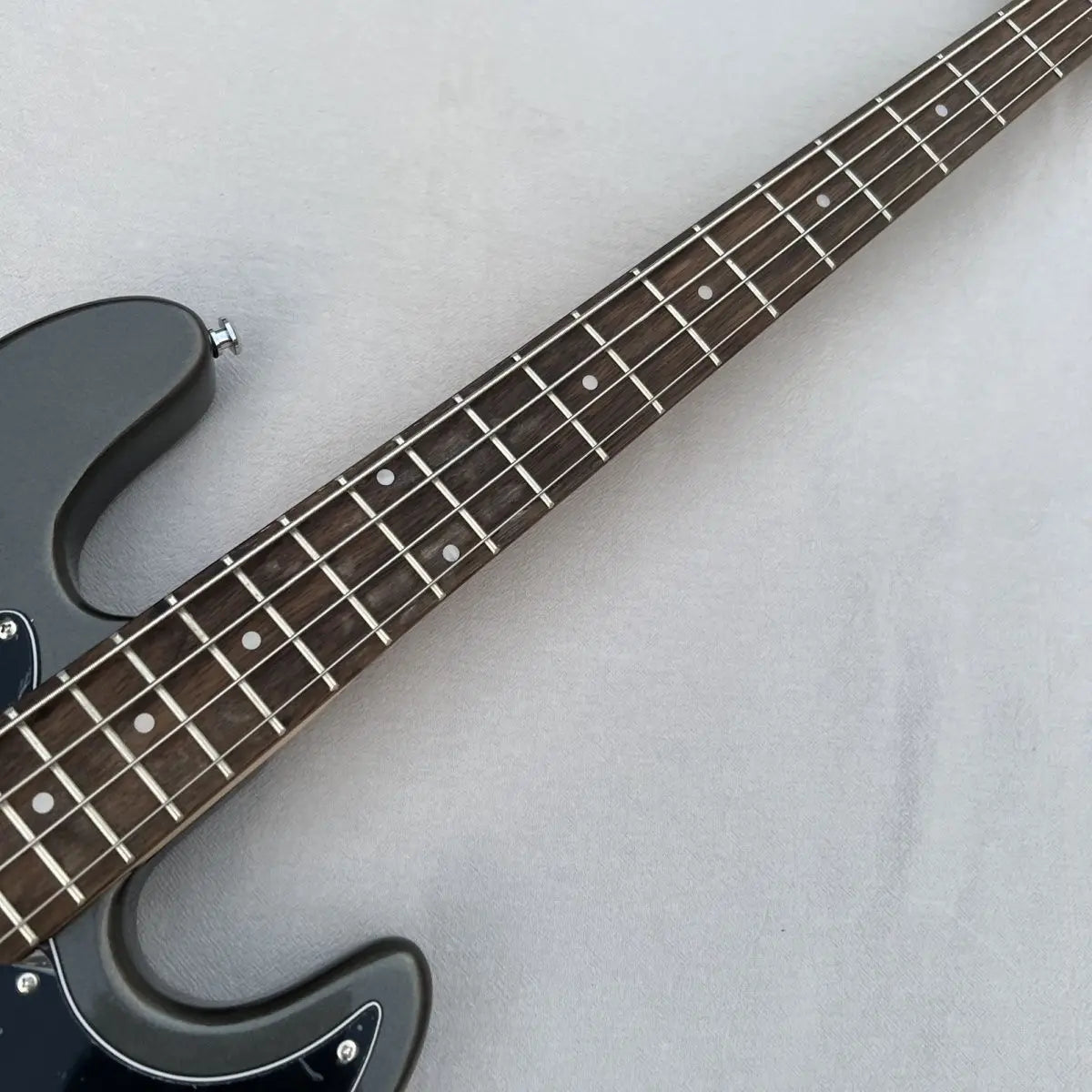 US Shipping Metallic Gray 4-String Jazz Bass Electric Bass Guitar Rosewood Fingerboard For Rock And Jazz Players Free Shipping