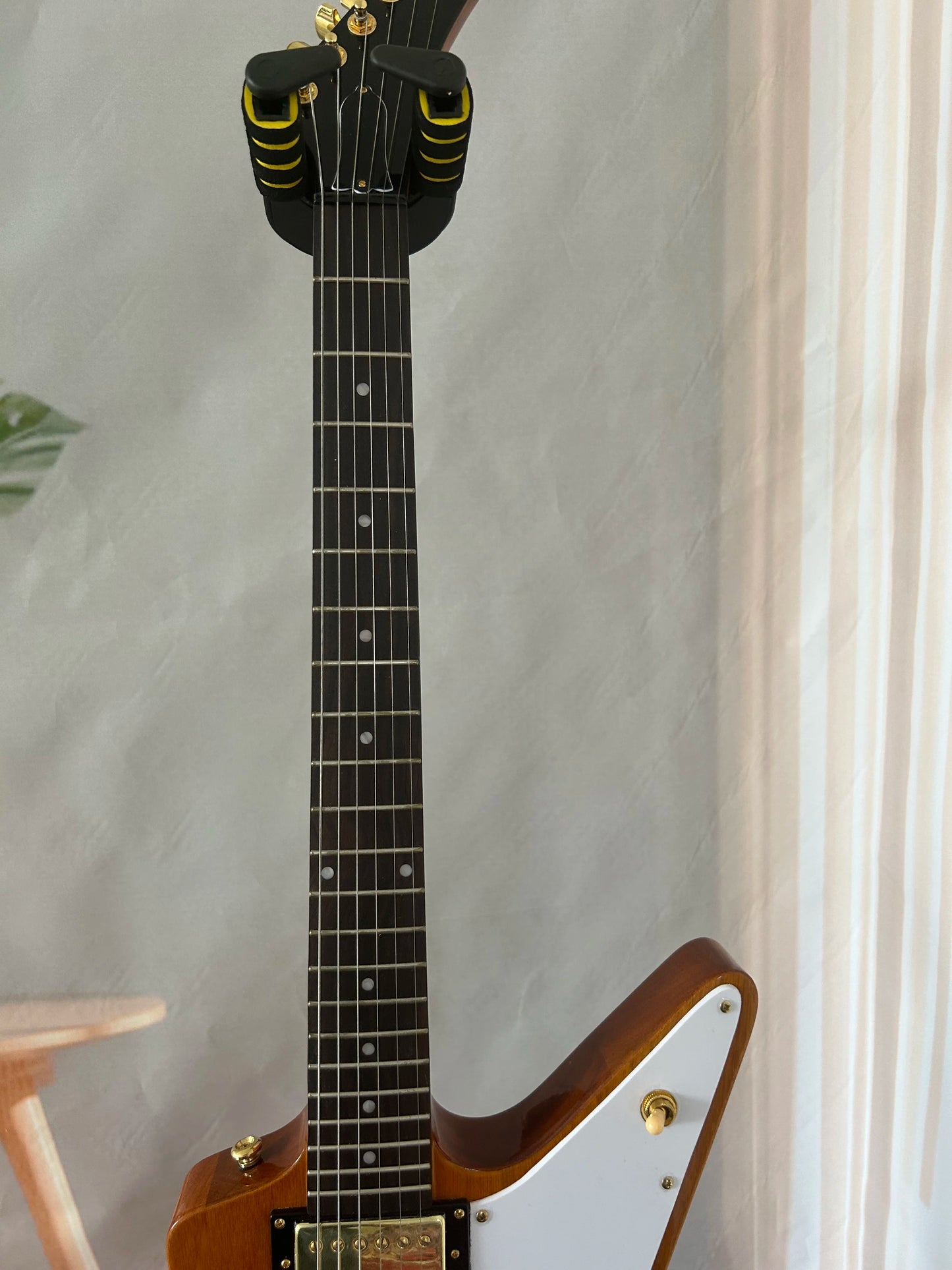 "Professional Y-Style Electric Guitar Gold Hardware Gloss White Finish HH  Mahogany Body   "