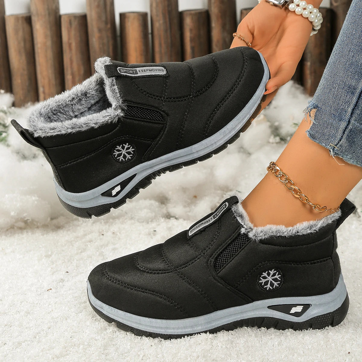 Women's Snow Boots With Fleece Lining For Warmth And Grip