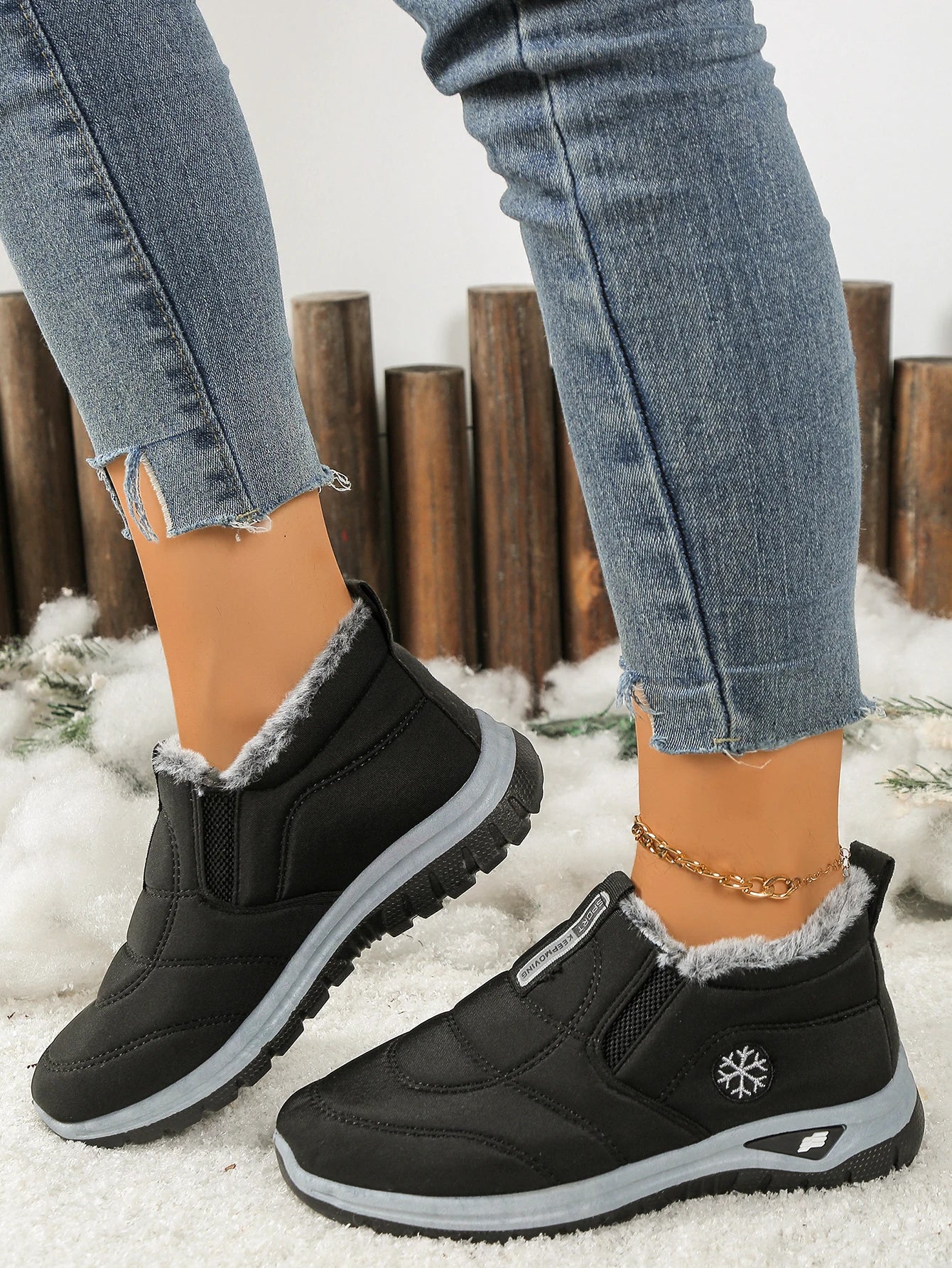 Women's Snow Boots With Fleece Lining For Warmth And Grip