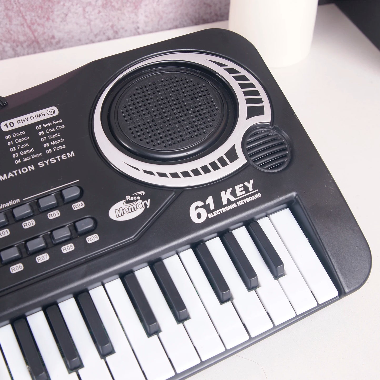 Hot 61 Keys Piano Digital Music Electronic Keyboard KeyBoard Black Electric Piano Kids Gift with microphone Keyboard instrument