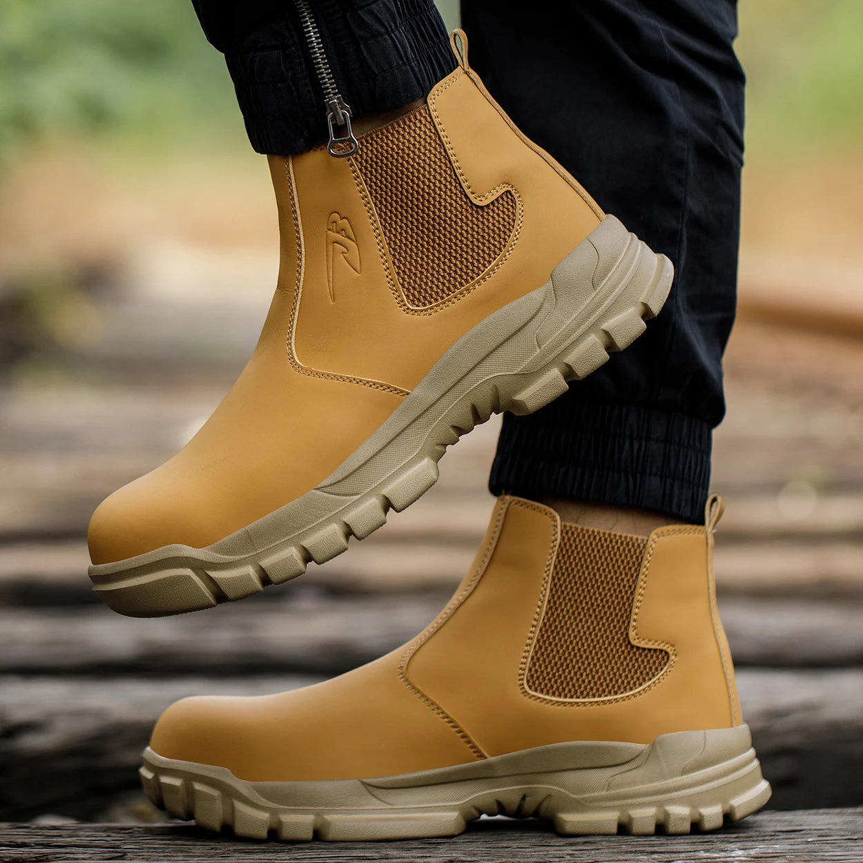 Waterproof Men's Work Safety Boots With Steel Toe Cap